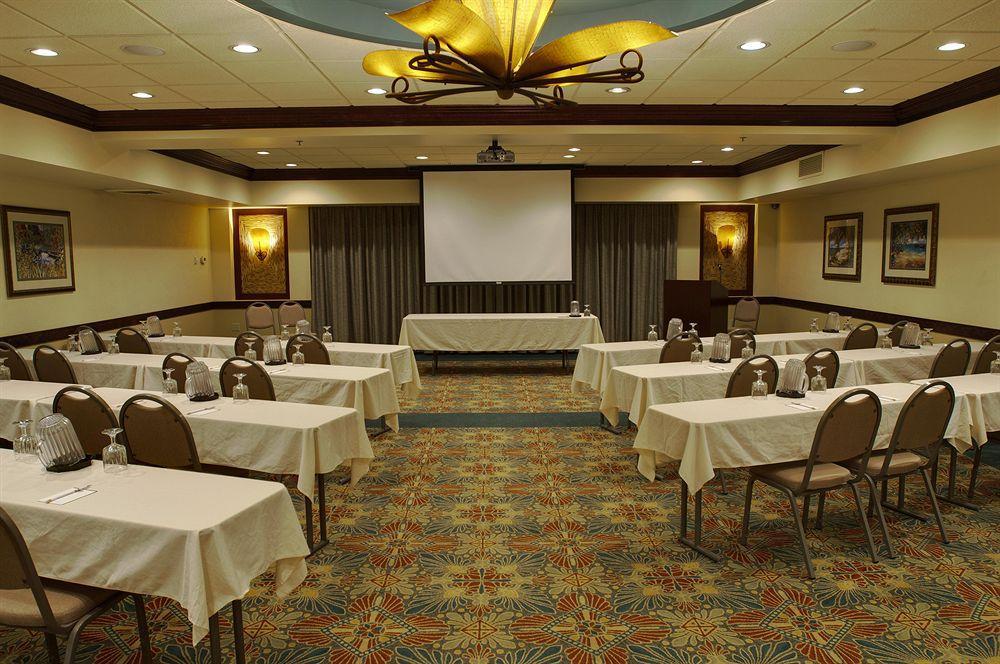 Best Western Aku Tiki Inn Daytona Beach Instalações foto